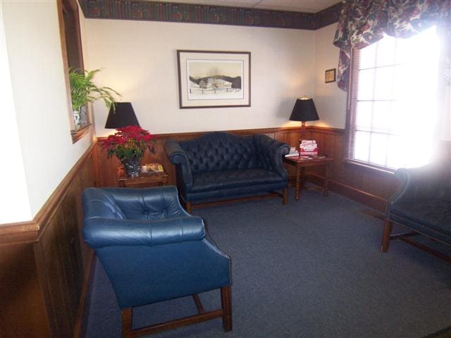 215 Church St, Lenoir, NC for sale - Building Photo - Image 3 of 62