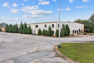 1820 Martin Luther King Jr Ave, Salisbury, NC for lease Building Photo- Image 1 of 14