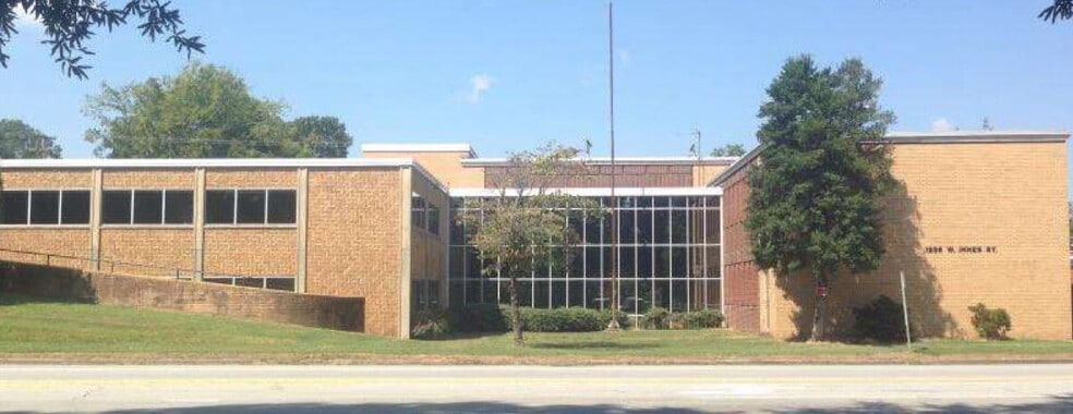 1236 W Innes St, Salisbury, NC for sale - Building Photo - Image 1 of 4