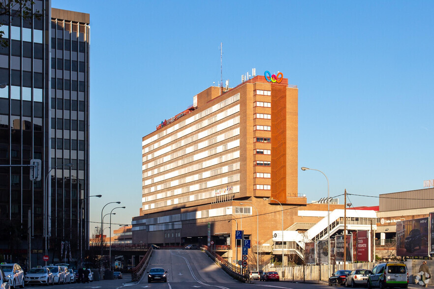 Estación Chamartín, s/n, Madrid, Madrid for lease - Building Photo - Image 1 of 1