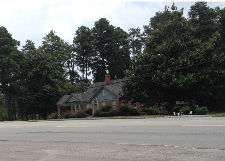 5205 Augusta Rd, Lexington, SC 29072