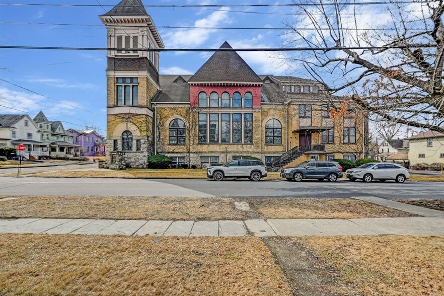 720 Delaware St, Scranton, PA for sale - Building Photo - Image 3 of 86