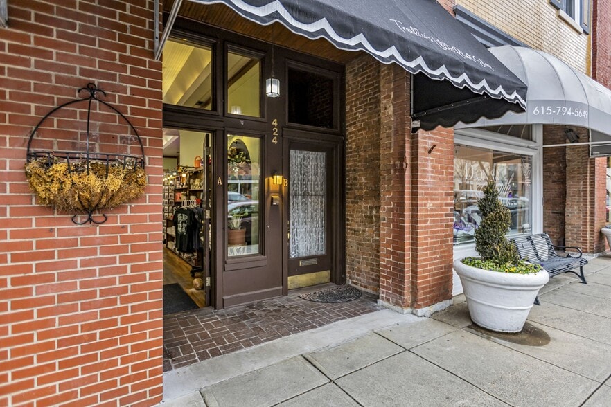 424 Main St, Franklin, TN for lease - Building Photo - Image 2 of 20