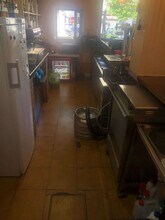 Retail in Humanes de Madrid, Madrid for lease Interior Photo- Image 2 of 4