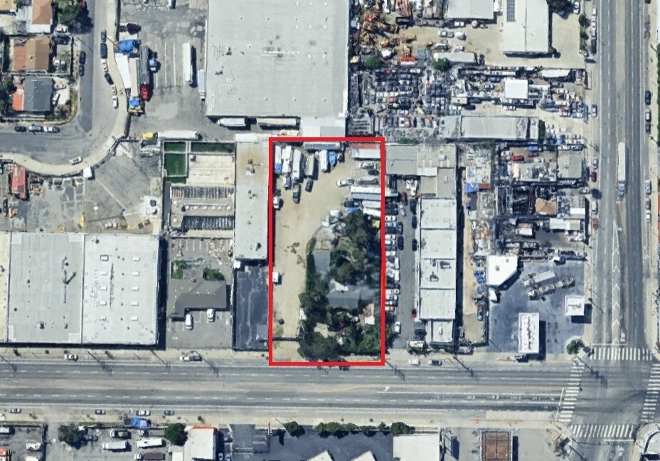 9057 Glenoaks Blvd, Sun Valley, CA for sale Primary Photo- Image 1 of 2