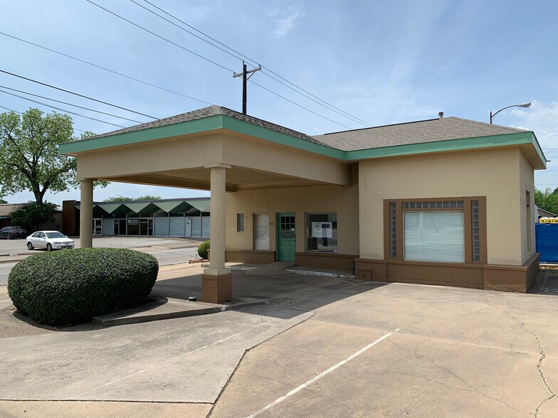 601 N Elm St Denton Tx 76201 Office For Sale Loopnet Com