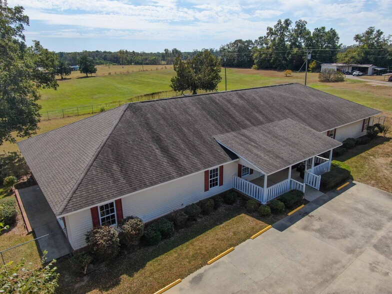 3854 Highway 2, Graceville, FL for sale - Primary Photo - Image 1 of 1