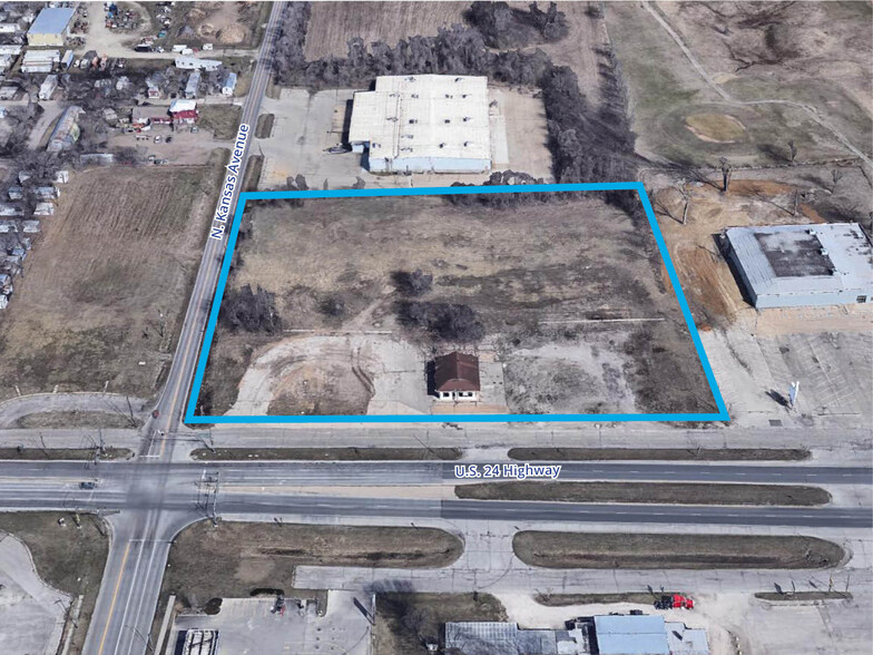 110 NE Us-24 Hwy, Topeka, KS for sale - Building Photo - Image 1 of 20