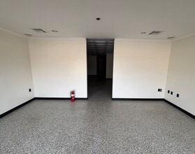 2500-2524 W Edmond Rd, Edmond, OK for lease Interior Photo- Image 1 of 2