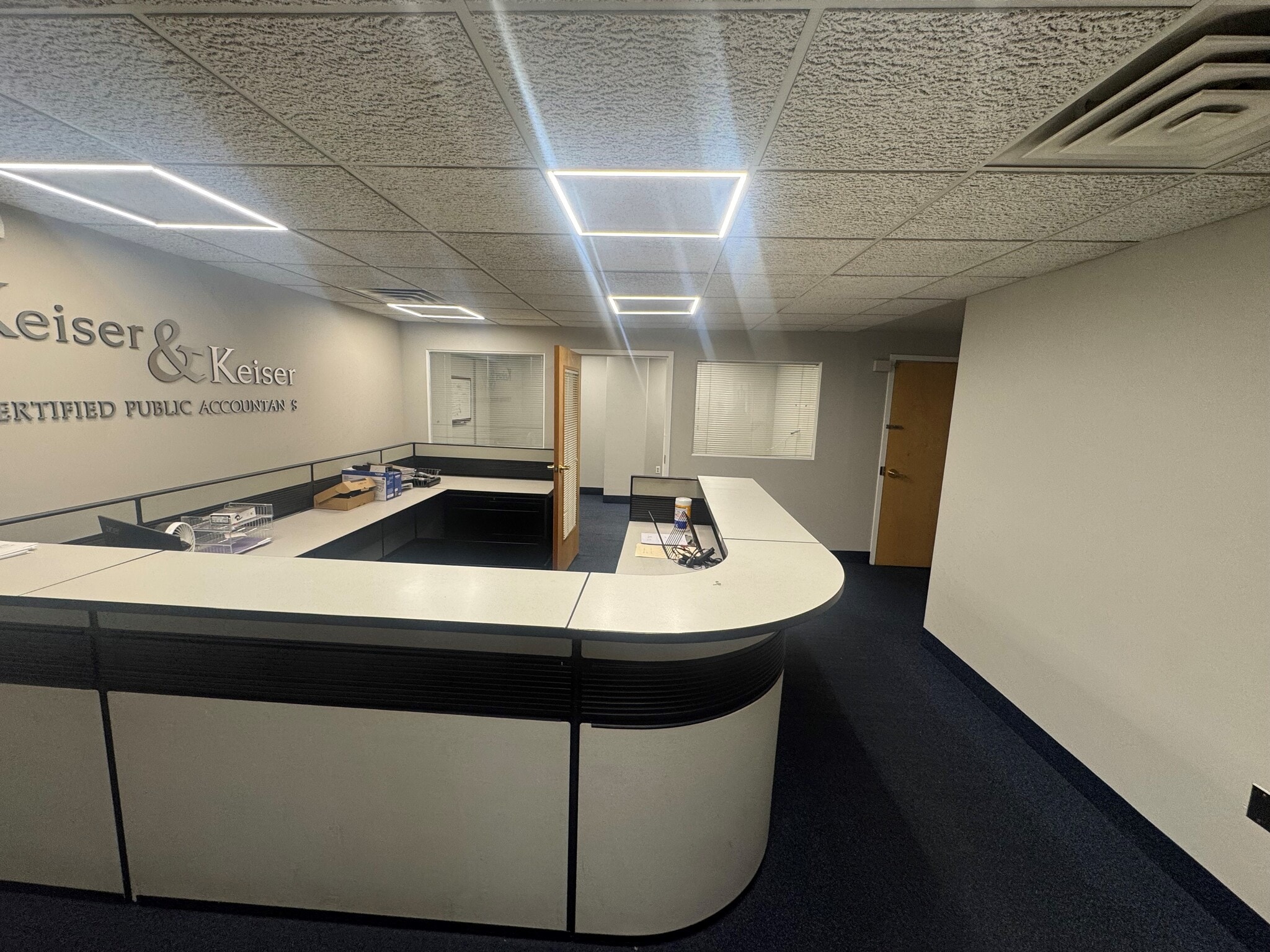 5 Allegheny Ave, Towson, MD for lease Interior Photo- Image 1 of 4