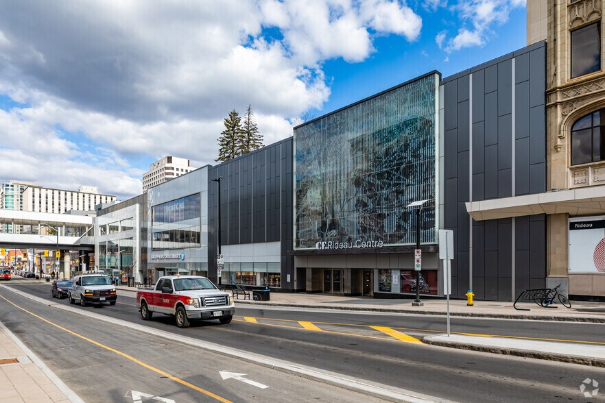 50 Rideau St, Ottawa, ON for lease - Building Photo - Image 2 of 5