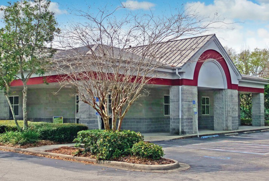 1300 Palm Coast Pky SW, Palm Coast, FL for lease - Building Photo - Image 1 of 6