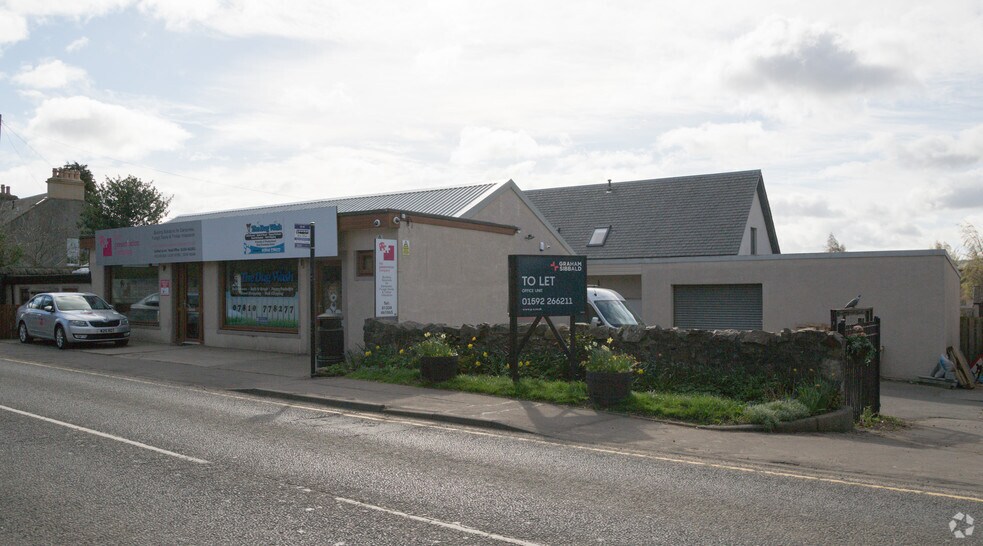 8 Low Rd, Auchtermuchty for sale - Primary Photo - Image 1 of 1