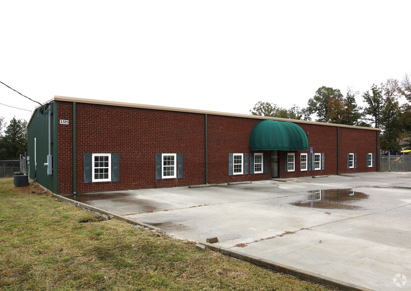 2325 Jason Industrial Pky, Winston, GA for sale - Building Photo - Image 1 of 9