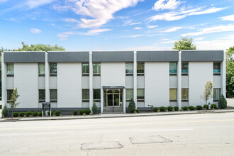 2365 Boston Post Rd, Larchmont, NY for lease Building Photo- Image 1 of 5