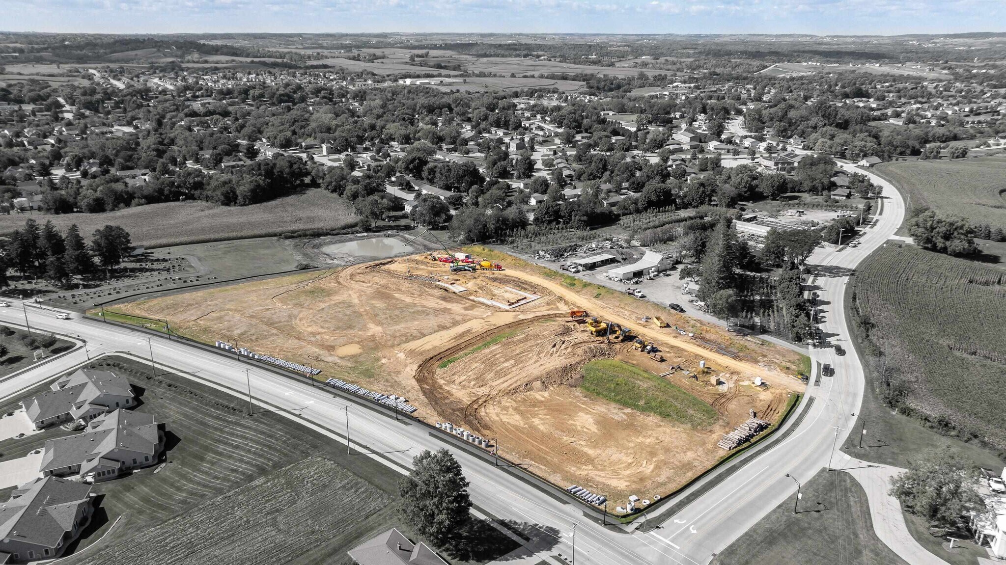 2565 Hales Mill Rd, Asbury, IA for lease Building Photo- Image 1 of 7