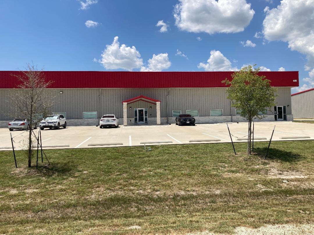 8413 Parameter Ct, College Station, TX for lease Building Photo- Image 1 of 5