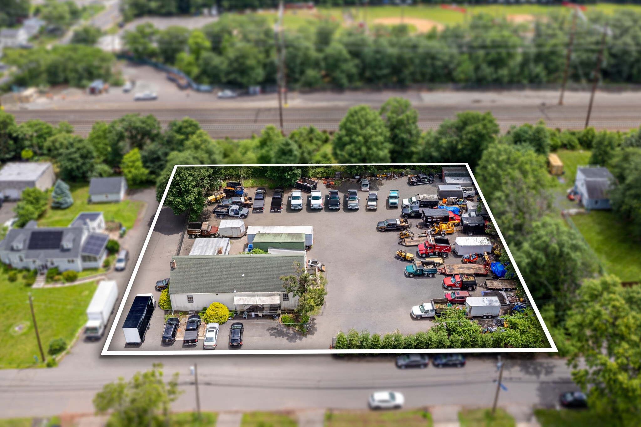 12 Fairview Ave, Edison, NJ for lease Primary Photo- Image 1 of 11