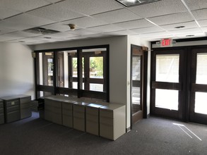 4061 N Main St, Racine, WI for lease Interior Photo- Image 2 of 9