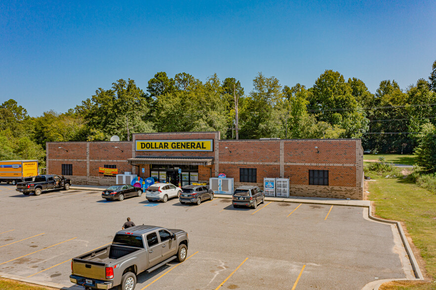 DOLLAR GENERAL / FAMILY DOLLAR TREE PORT portfolio of 2 properties for sale on LoopNet.com - Building Photo - Image 2 of 5