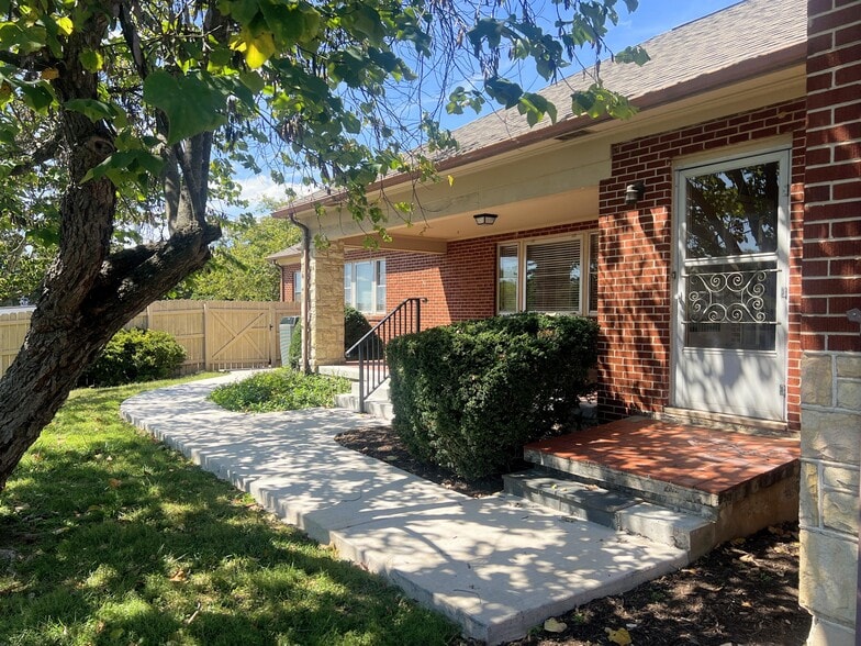 1524 Patrick Rd NE, Roanoke, VA for lease - Building Photo - Image 1 of 6