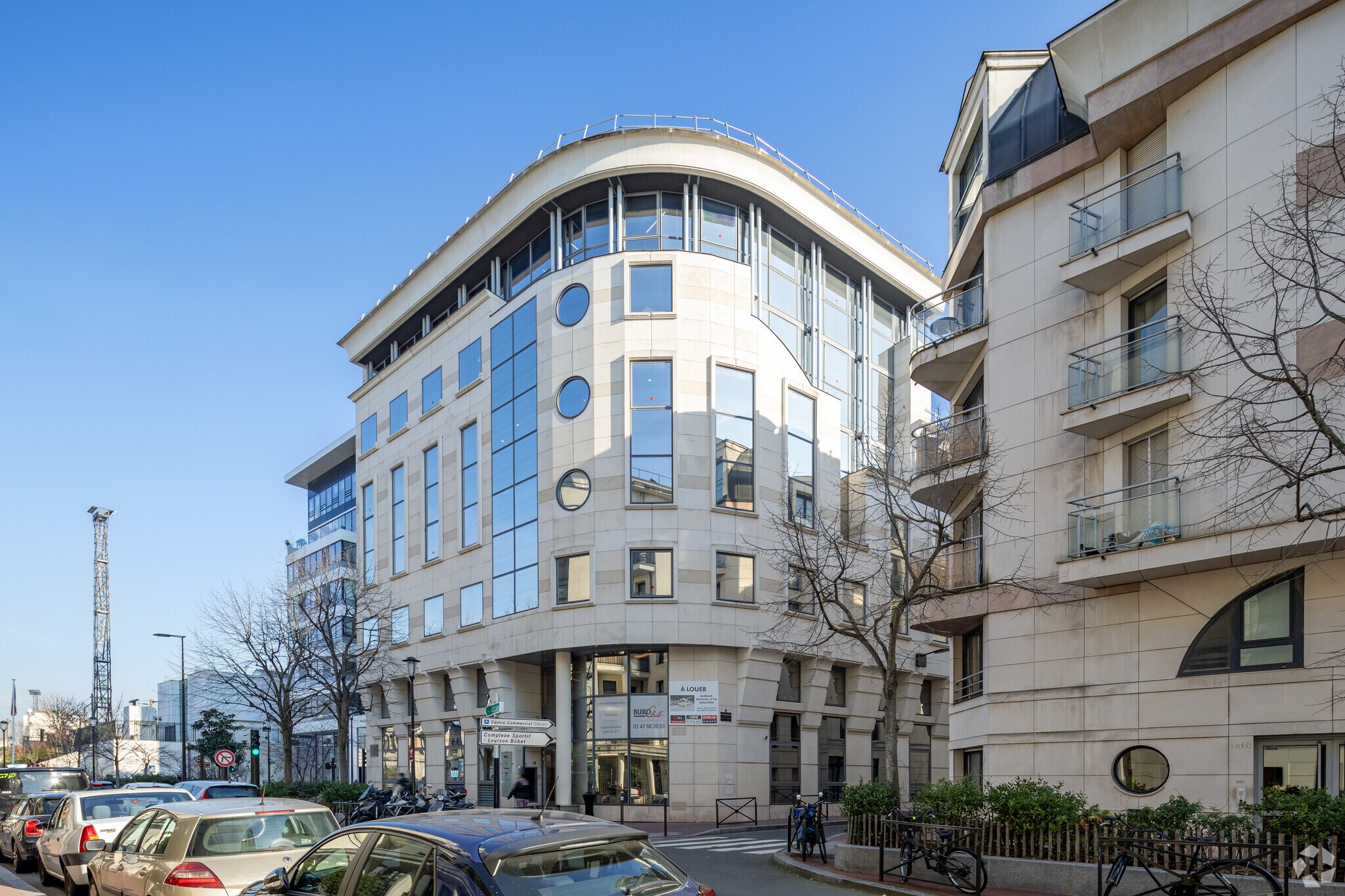 120 Rue Jean Jaurès, Levallois-Perret for lease Primary Photo- Image 1 of 5