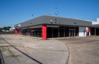 4925 Avenue H, Rosenberg TX - Warehouse