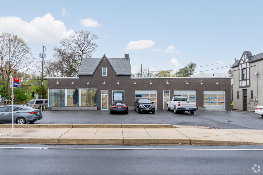 4802 Rhode Island Ave, Hyattsville, MD for lease - Building Photo - Image 1 of 5