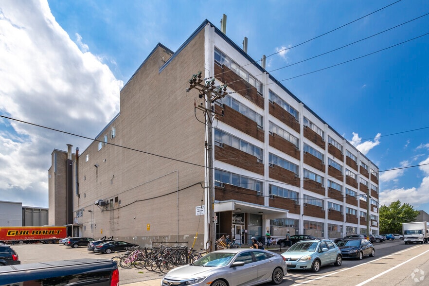 5550 Rue Fullum, Montréal, QC for lease - Building Photo - Image 3 of 3