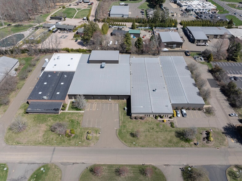 8 Baldwin Dr, Branford, CT for lease - Building Photo - Image 1 of 29