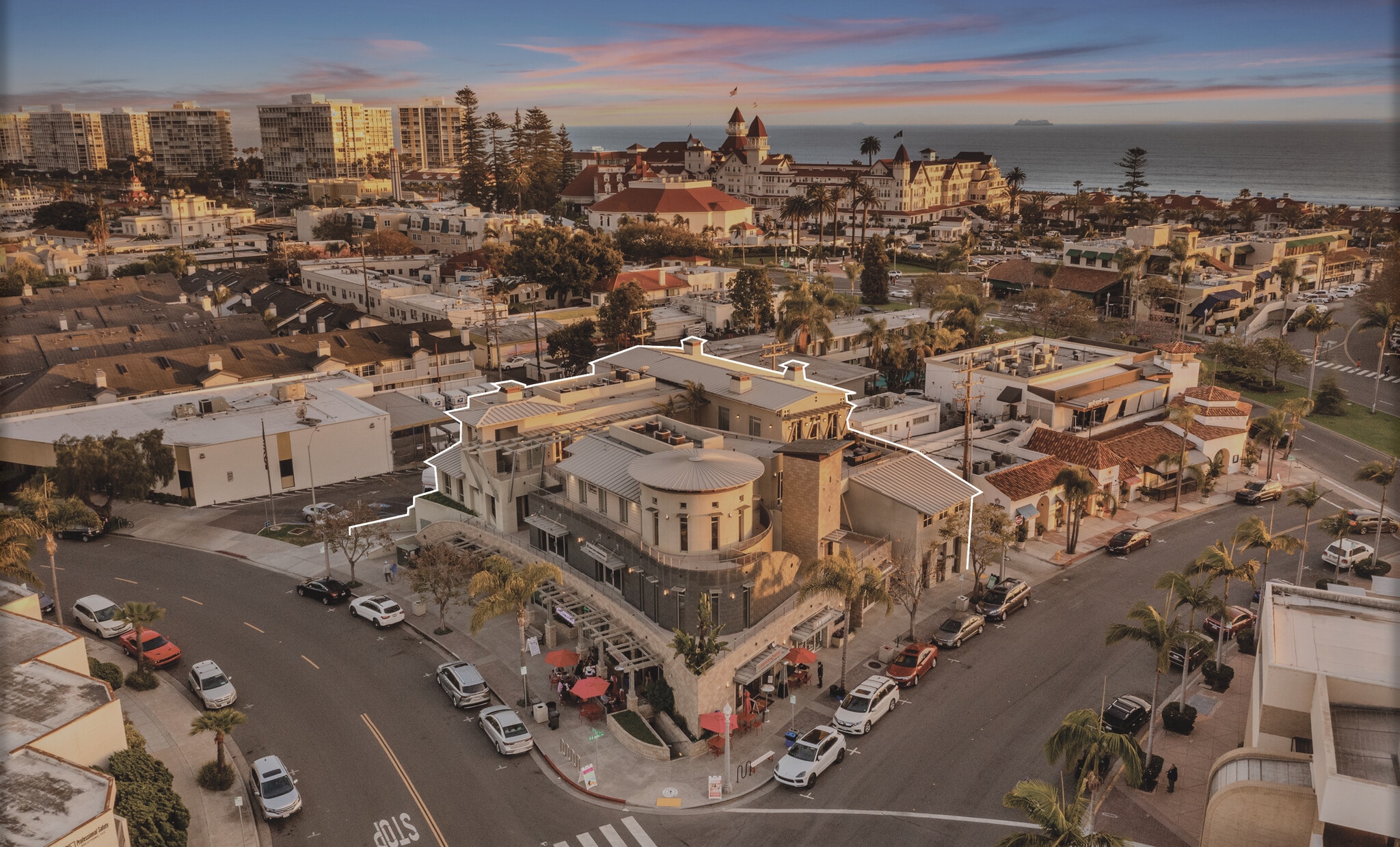 1033 B Ave, Coronado, CA for lease Primary Photo- Image 1 of 12