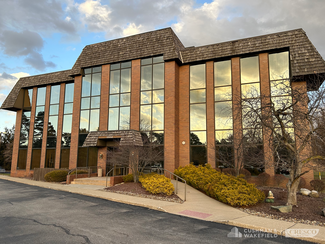 More details for 13500-13550 Falling Water Rd, Strongsville, OH - Office for Sale