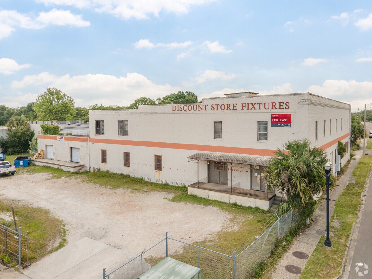 1819 Ionia St, Jacksonville, FL 32206