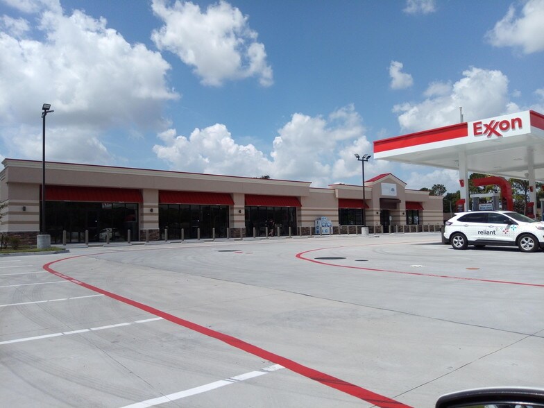 6953 W Tidwell Rd, Houston, TX 77092