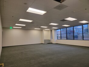 430 N Vineyard Ave, Ontario, CA for lease Interior Photo- Image 2 of 7