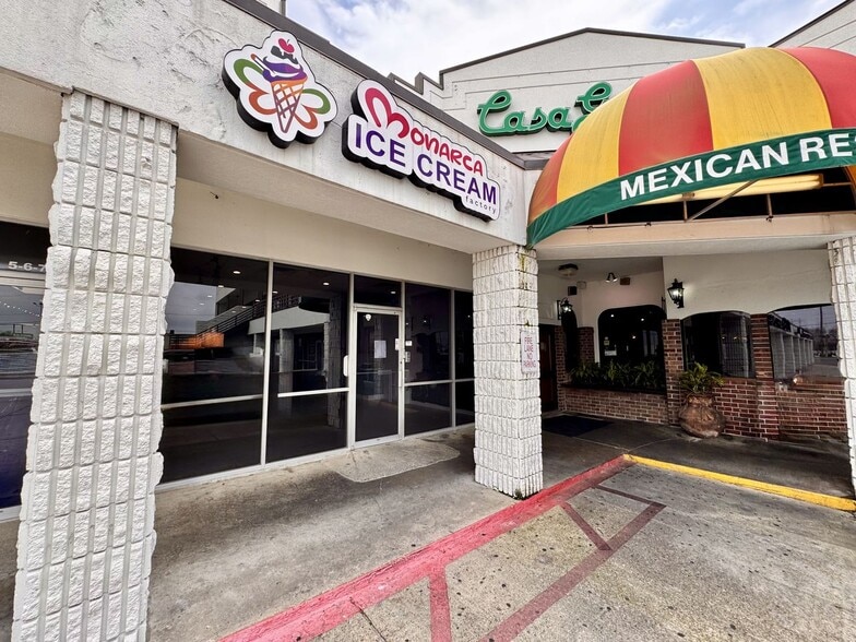 8814 Veterans Memorial Blvd, Metairie, LA for lease - Building Photo - Image 2 of 25