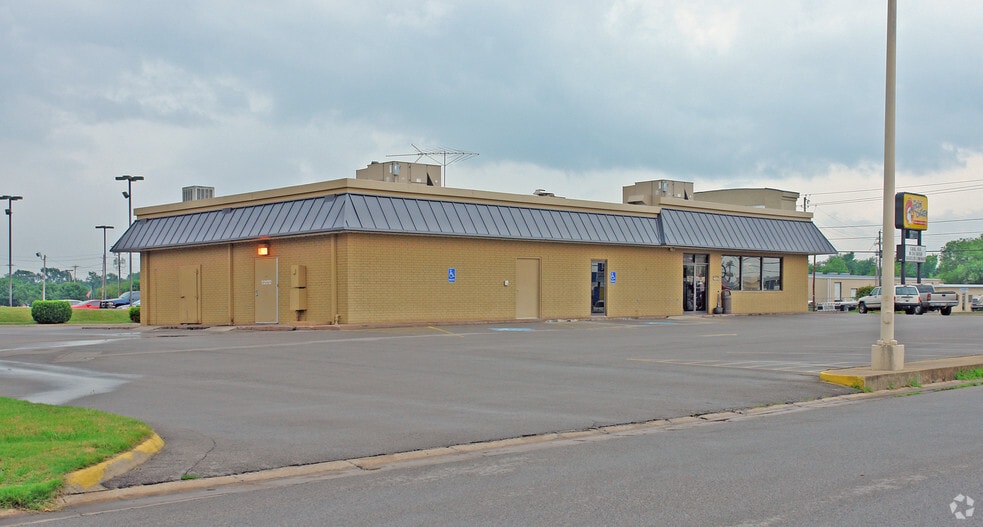 2638 W Sunset Ave, Springdale, AR for lease - Building Photo - Image 3 of 3