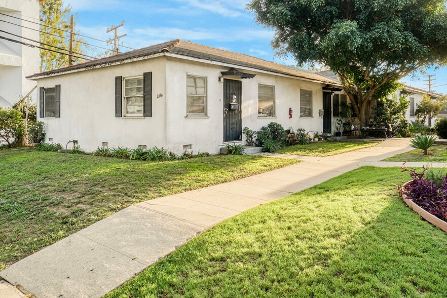 2626 26th St, Santa Monica, CA for sale - Primary Photo - Image 1 of 19