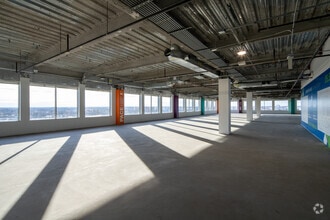 1500 McConnor Pky, Schaumburg, IL for lease Interior Photo- Image 2 of 18