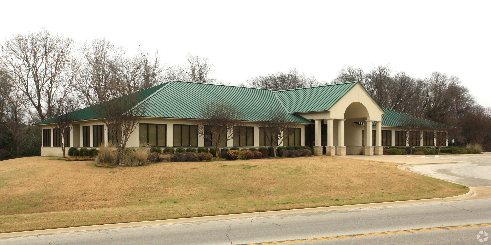 2002 Scott Blvd, Temple, TX for sale Primary Photo- Image 1 of 1