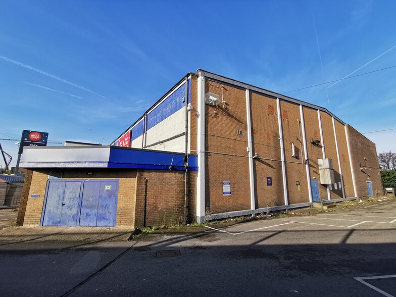 Pontefract Rd, Barnsley for lease - Building Photo - Image 1 of 2