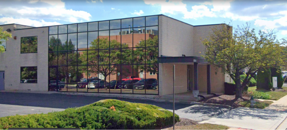 12231 Parklawn Dr, Rockville, MD for lease - Building Photo - Image 2 of 15