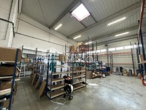 Flex in Vitry-sur-Seine for lease Interior Photo- Image 2 of 4