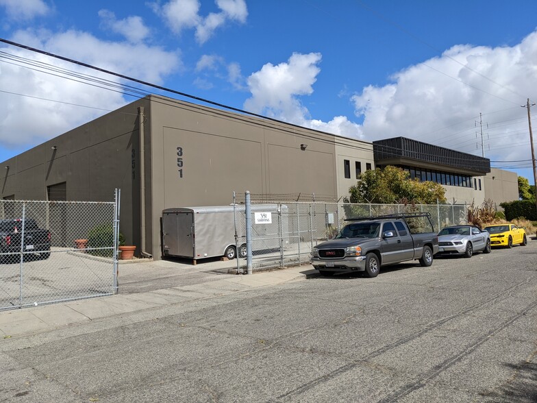 351 Demeter St, East Palo Alto, CA for lease - Building Photo - Image 1 of 49