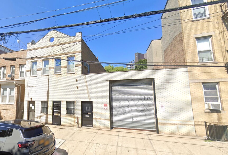 3128-3130 14th Street St, Astoria, NY for sale - Building Photo - Image 1 of 17