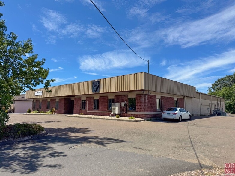 10 Capital Dr, Wallingford, CT for lease - Building Photo - Image 2 of 12