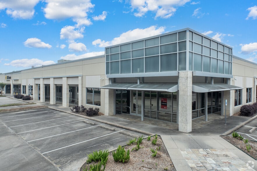 11300 Richmond Ave, Houston, TX for lease - Primary Photo - Image 1 of 15