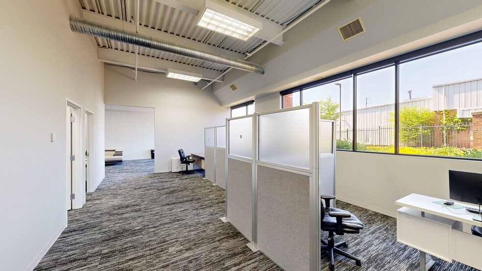 430 New Park Ave, Hartford, CT for lease - Interior Photo - Image 3 of 19