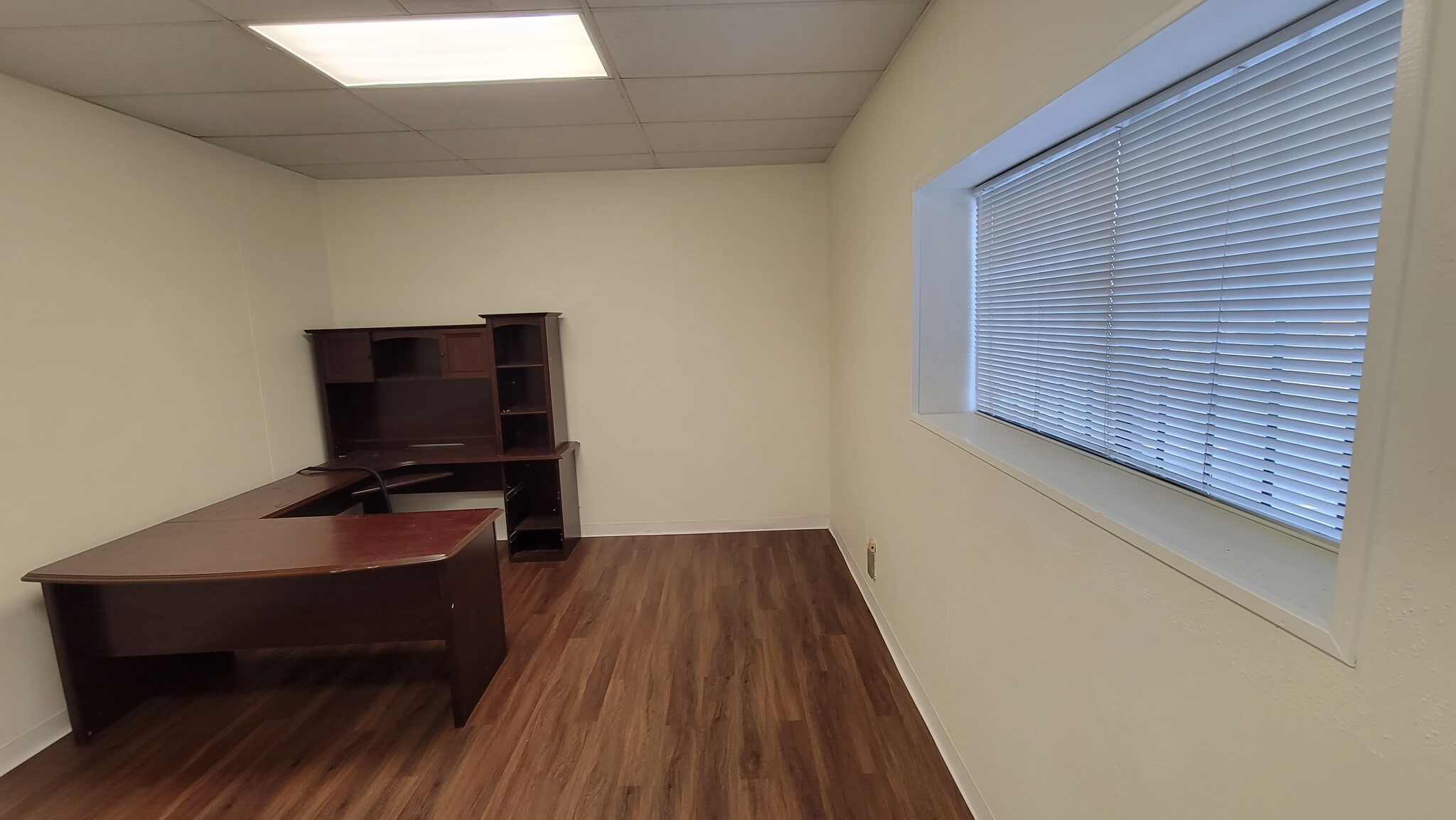 11549 Old Perrin Beitel Rd, San Antonio, TX for lease Interior Photo- Image 1 of 6