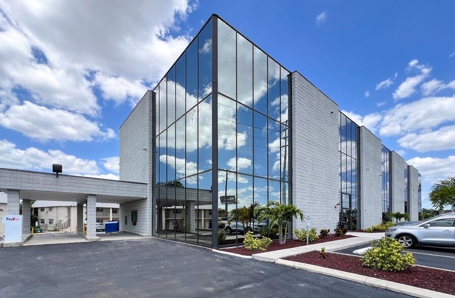 6709 Ridge Rd, Port Richey, FL for lease - Building Photo - Image 3 of 22